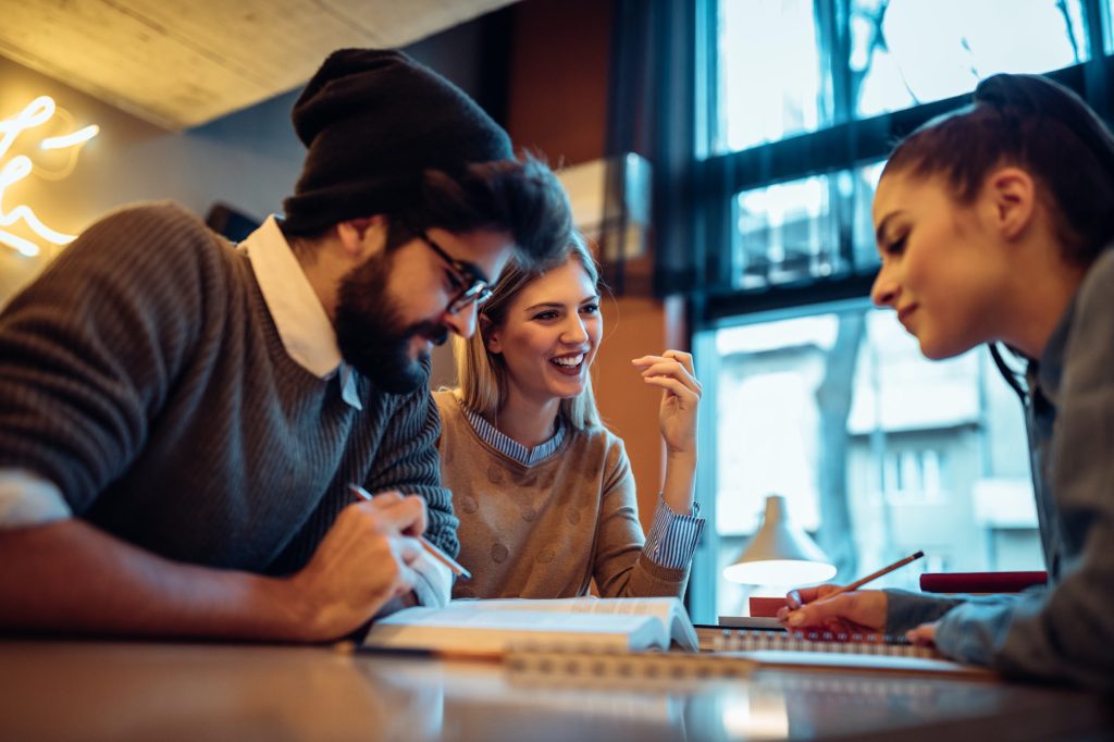 It's easier to study together